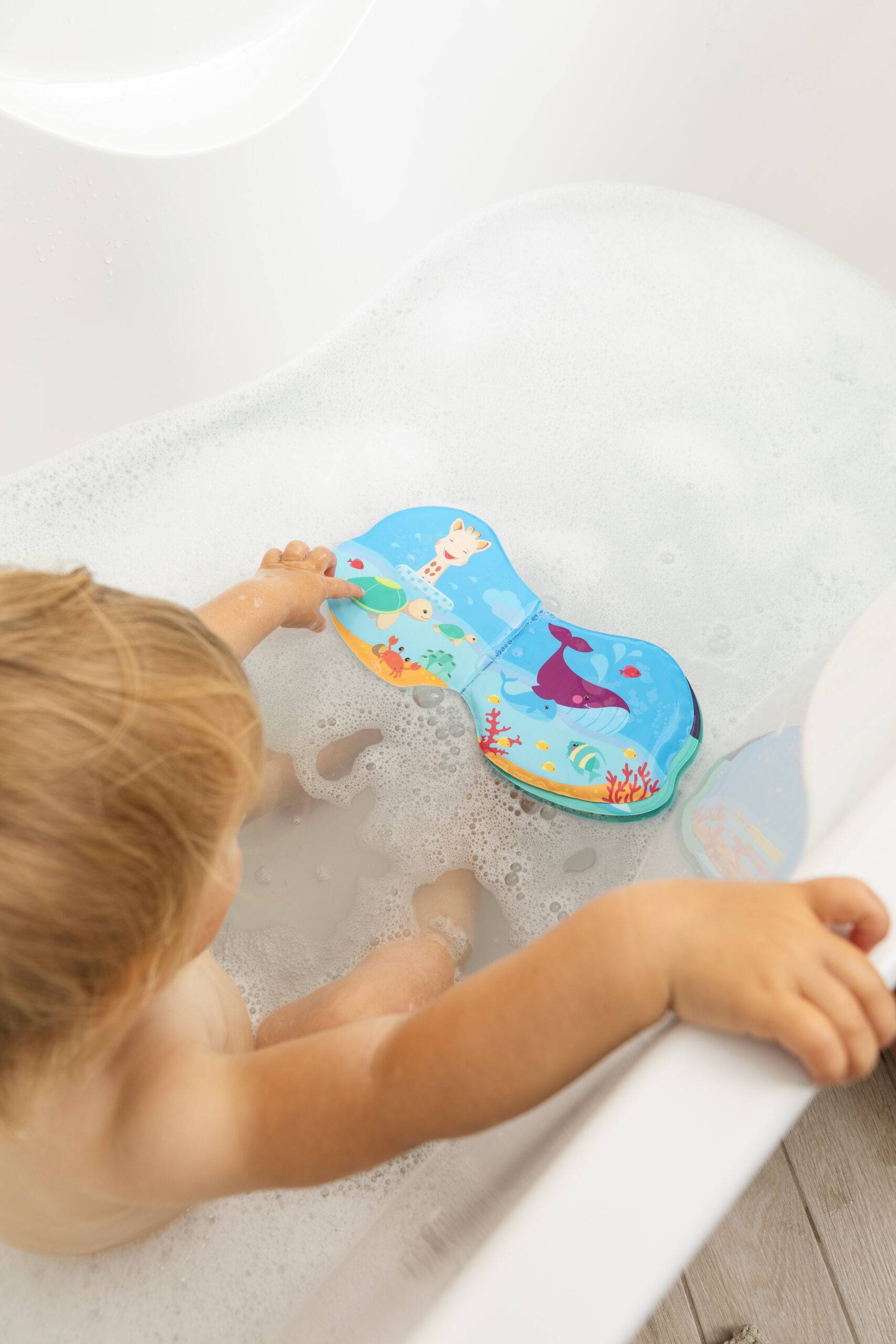 010402 523429 – Livre de bain