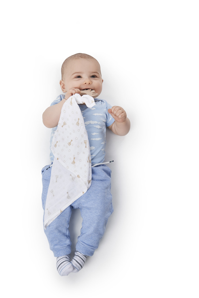 220131 – Swaddle ring – Lifestyle 1