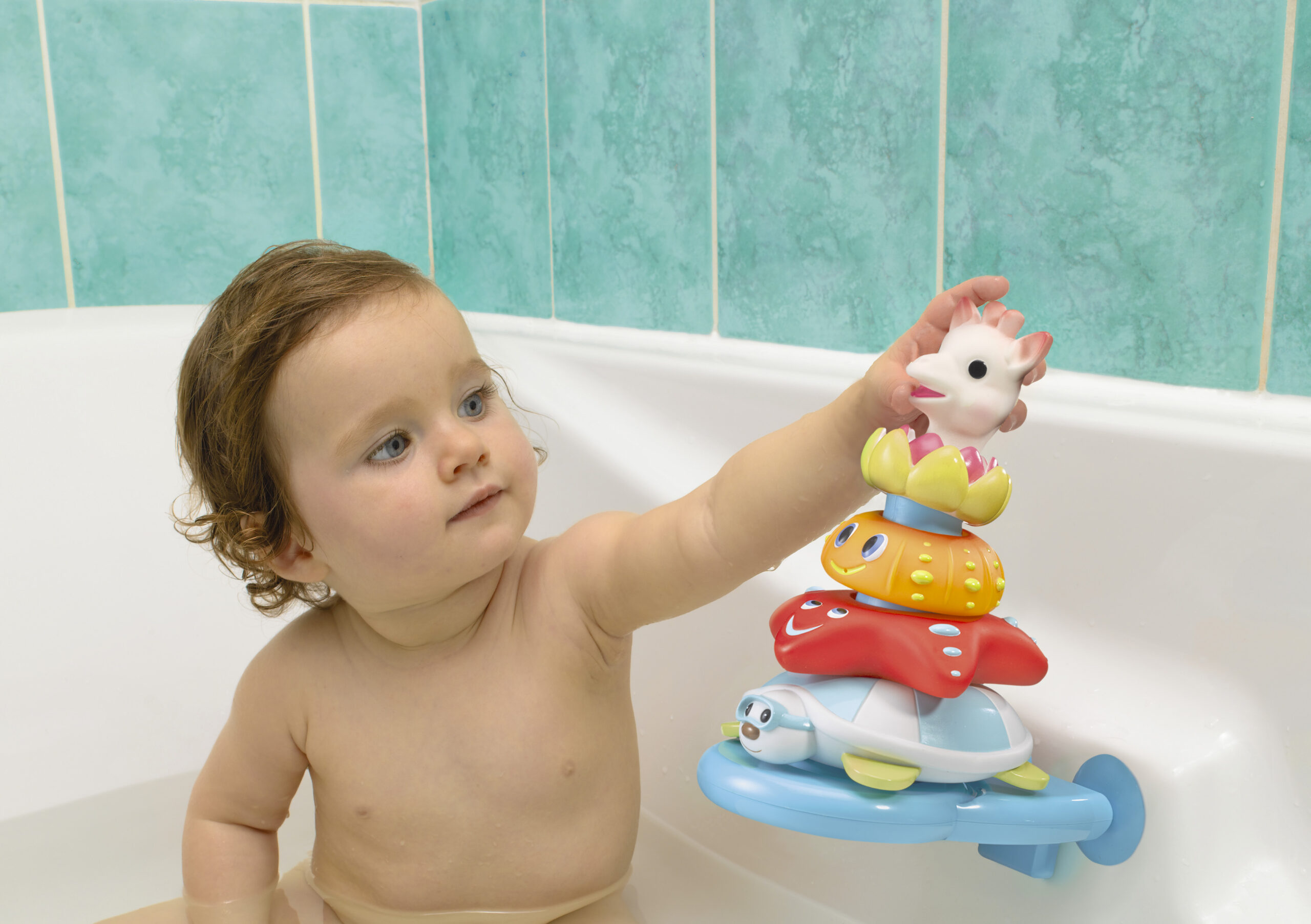 523423 -Splash&surf pyramid avec bébé (1)