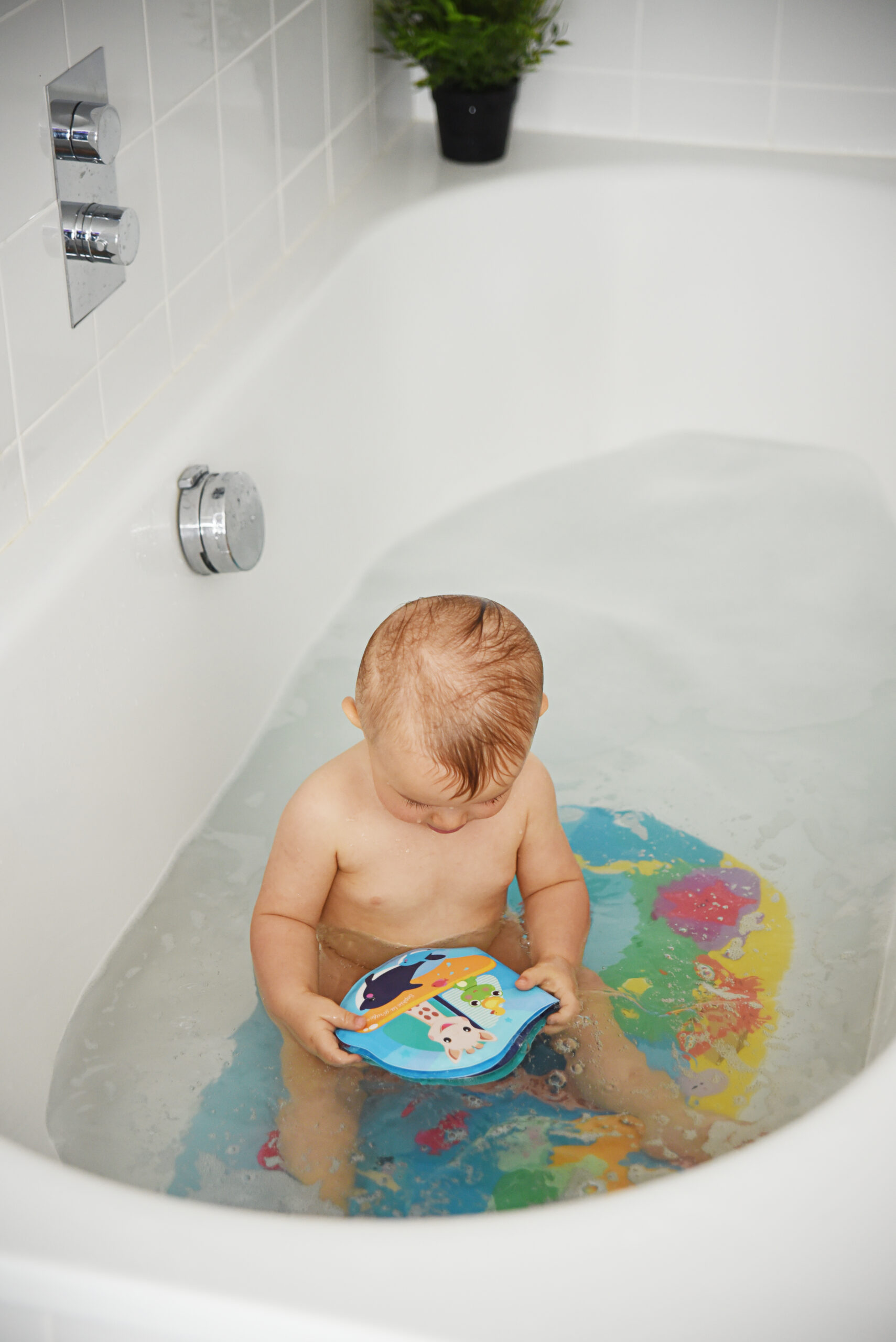 Bath book – 523429